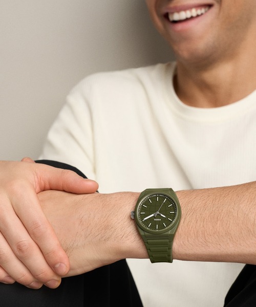 FOSSIL(フォッシル)の「フォッシル 腕時計 メンズ アナログ シリコン FS6178(アナログ腕時計・メンズ・グリーン・FREE)」の2枚目の写真