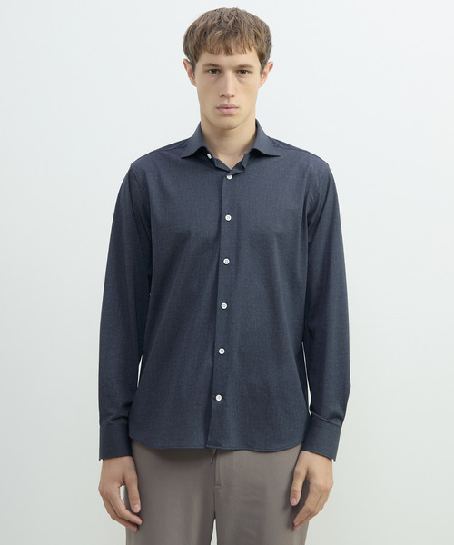 MEN'S MELROSE(メンズメルローズ)の「HITOYOSHIダブルネーム | テックジャージワイドカラーシャツ(シャツ/ブラウス・メンズ・ネイビー/ブラウン・2/3/4)」の10枚目の写真
