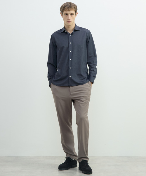 MEN'S MELROSE(メンズメルローズ)の「HITOYOSHIダブルネーム | テックジャージワイドカラーシャツ(シャツ/ブラウス・メンズ・ネイビー/ブラウン・2/3/4)」の19枚目の写真