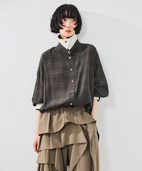 STUDIOUS（ステュディオス）の「【STUDIOUS/ステュディオス】2Way Overshirt/2ウェイオーバーシャツ/ウォッシャブル（シャツ/ブラウス・レディース・ホワイト/カーキ/キャメル・FREE）」の19枚目の写真