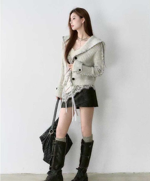 Teem Store(チームストア)の「袖レースアップビッグカラーリブニットカーディガン(カーディガン/ボレロ・レディース・アイボリー/ダークグレー・M)」の10枚目の写真