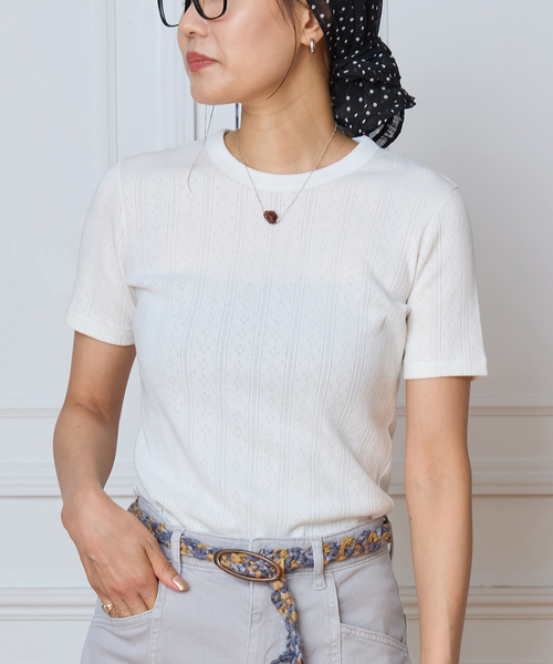 IENA LA BOUCLE(イエナラブークル)の「IENA LA BOUCLE アイレットメッシュクルーネックTシャツ(Tシャツ/カットソー・レディース・グレー/ホワイト・FREE)」の2枚目の写真