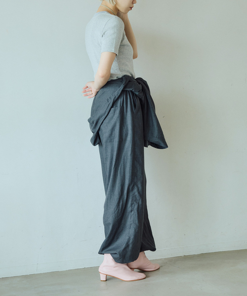IENA LA BOUCLE(イエナラブークル)の「IENA LA BOUCLE アイレットメッシュクルーネックTシャツ(Tシャツ/カットソー・レディース・グレー/ホワイト・FREE)」の4枚目の写真