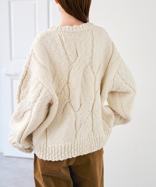 U by SPICK&SPAN(ユーバイスピックアンドスパン)の「ケーブルニット(ニット/セーター・レディース・ベージュ/White/レッド・FREE)」の13枚目の写真