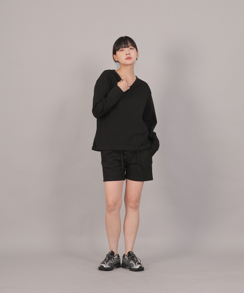 SAINTCREW(セントクルー)の「オーバーサイズソフトVネック長袖TシャツCVL-8A20ブラック(Tシャツ/カットソー・レディース・その他・FREE)」の12枚目の写真