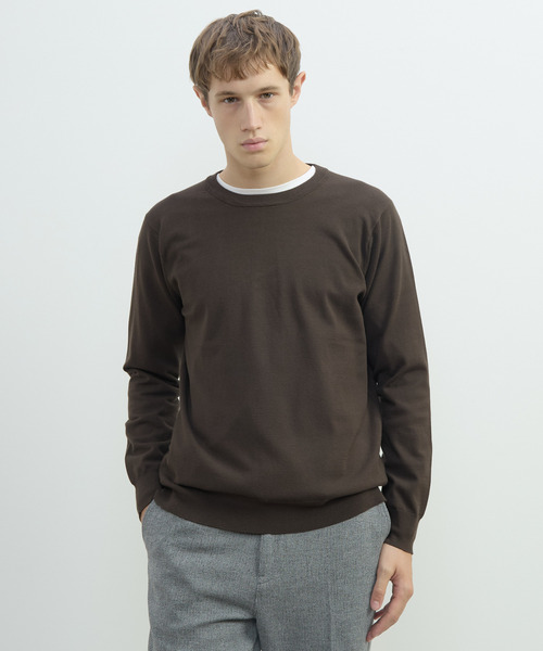 MEN'S MELROSE(メンズメルローズ)の「PBTスムースハイゲージプレーティングクルーネックニット | ウォッシャブル(ニット/セーター・メンズ・ブラウン/グレー/ブラック/グレイッシュベージュ・2/3/4)」の4枚目の写真