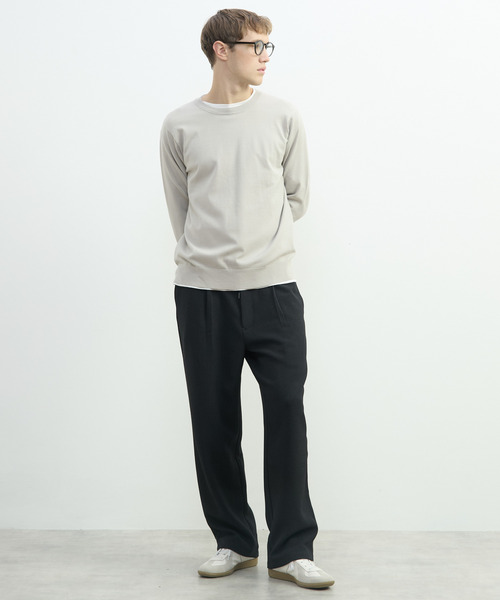 MEN'S MELROSE(メンズメルローズ)の「PBTスムースハイゲージプレーティングクルーネックニット | ウォッシャブル(ニット/セーター・メンズ・ブラウン/グレー/ブラック/グレイッシュベージュ・2/3/4)」の16枚目の写真