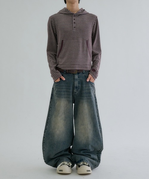 EPNK(イーピーエヌケー)の「Brushed Border Henley Hoodie / ブラッシュドボーダーヘンリーフーディ(パーカー・メンズ・ネイビー/ブラック/ボルドー/グレー・SMALL/LARGE/MEDIUM)」の11枚目の写真