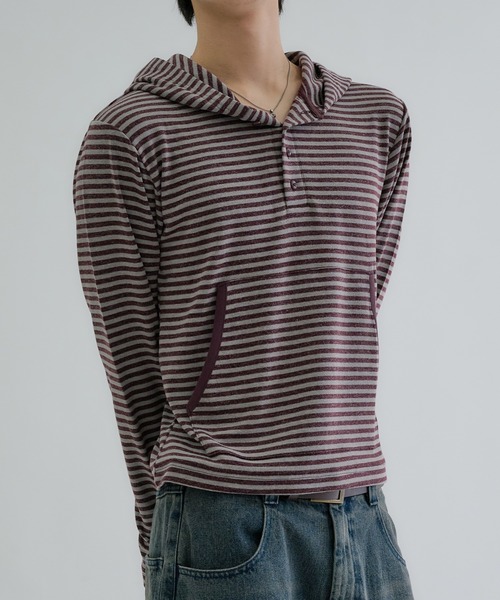 EPNK(イーピーエヌケー)の「Brushed Border Henley Hoodie / ブラッシュドボーダーヘンリーフーディ(パーカー・メンズ・ネイビー/ブラック/ボルドー/グレー・SMALL/LARGE/MEDIUM)」の10枚目の写真