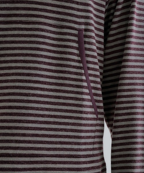 EPNK(イーピーエヌケー)の「Brushed Border Henley Hoodie / ブラッシュドボーダーヘンリーフーディ(パーカー・メンズ・ネイビー/ブラック/ボルドー/グレー・SMALL/LARGE/MEDIUM)」の21枚目の写真