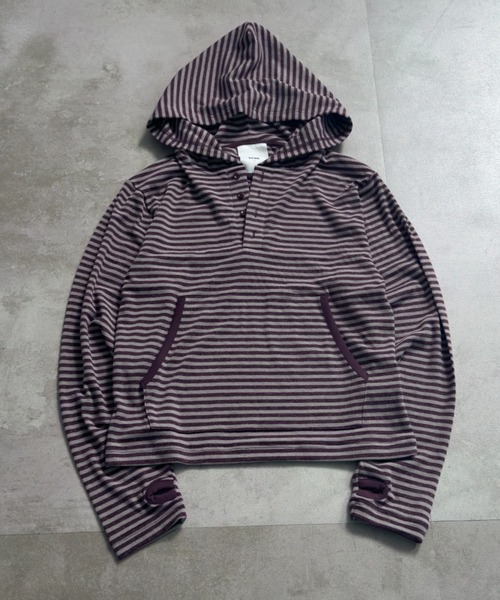 EPNK(イーピーエヌケー)の「Brushed Border Henley Hoodie / ブラッシュドボーダーヘンリーフーディ(パーカー・メンズ・ネイビー/ブラック/ボルドー/グレー・SMALL/LARGE/MEDIUM)」の19枚目の写真