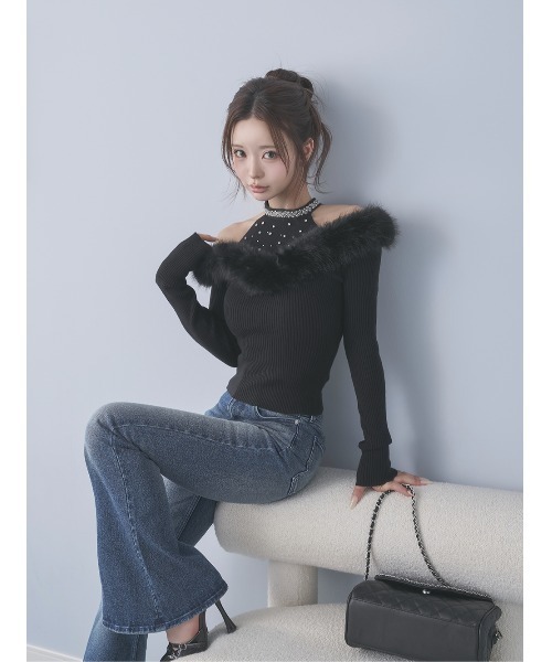 Darich(ダーリッチ)の「ファートリムビジューニットトップス(ニット/セーター・レディース・ブラック/ホワイト/ベージュ・FREE)」の10枚目の写真
