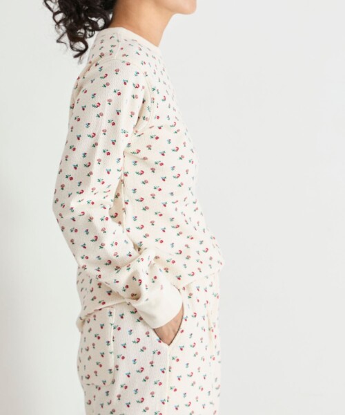 Freada(フリーダ)の「Freada/フリーダ 小花柄 サーマル プルオーバー(Tシャツ/カットソー・レディース・オフホワイト/ブラック・ONE SIZE)」の9枚目の写真