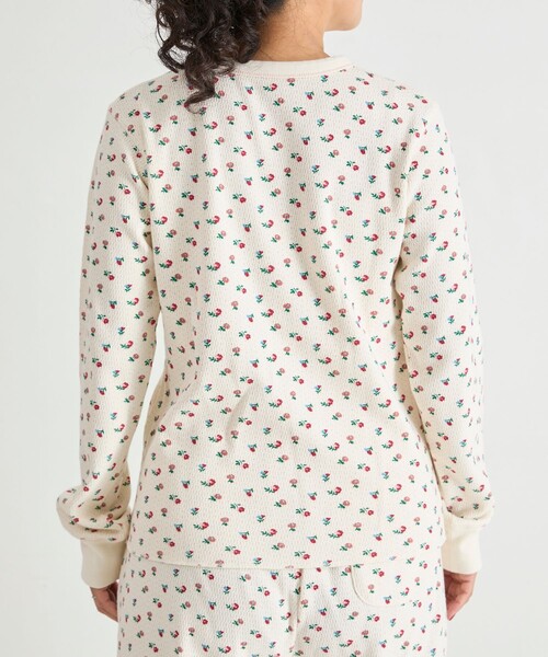 Freada(フリーダ)の「Freada/フリーダ 小花柄 サーマル プルオーバー(Tシャツ/カットソー・レディース・オフホワイト/ブラック・ONE SIZE)」の13枚目の写真