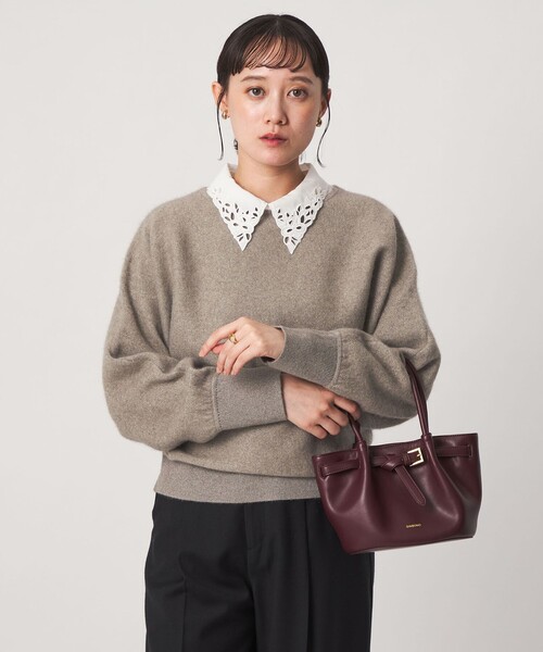 green label relaxing(グリーンレーベルリラクシング)の「FOXブレンド ラメ フォルム ドルマン ニット(ニット/セーター・レディース・ライトブルー/ネイビー/グレー/オフホワイト・FREE)」の3枚目の写真