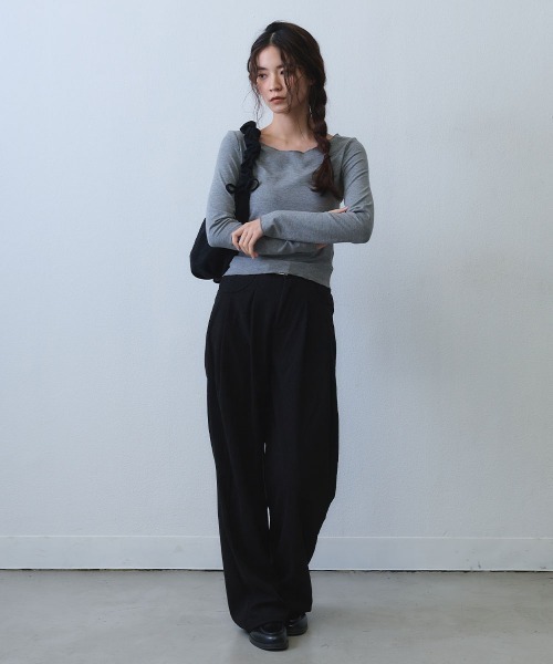 Clum（クルム）の「corduroy tuck wide pants / コーデュロイタックワイドパンツ（その他パンツ・レディース・ブラック/ベージュ/ブラウン・SMALL/MEDIUM/LARGE）」の7枚目の写真