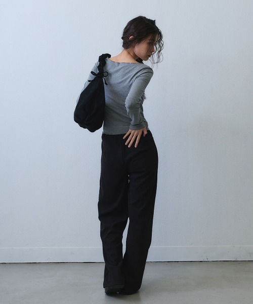 Clum（クルム）の「corduroy tuck wide pants / コーデュロイタックワイドパンツ（その他パンツ・レディース・ブラック/ベージュ/ブラウン・SMALL/MEDIUM/LARGE）」の10枚目の写真