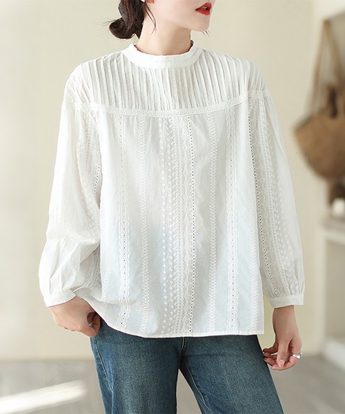Doux Belle(ドゥーベル)の「ピンタックレース刺繍ブラウス(シャツ/ブラウス・レディース・ホワイト系その他/ベージュ系その他/ベージュ/ブラック系その他/ホワイト/ブラック・FREE)」の10枚目の写真