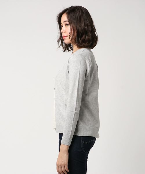 aimoha(アイモハ)の「クルーネックニットカーディガン(カーディガン/ボレロ・レディース・ホワイト×ネイビー/ネイビー/ブルー系その他/ピンク/ホワイト/パープル系その他/スカイブルー/グレー/ブルー/レッド/グレー×ホワイト/ベージュ/ブラック/イエロー・LARGE/XXX-LARGE/XXXX-LARGE/SMALL/XX-LARGE/MEDIUM/X-LARGE)」の18枚目の写真