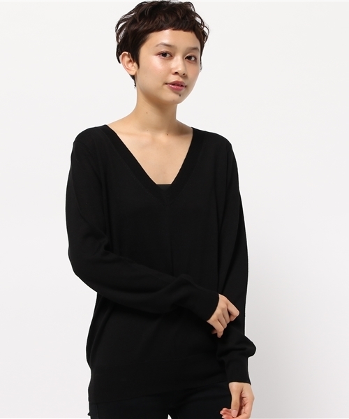 NATURAL BEAUTY BASIC（ナチュラルビューティーベーシック）の「【AneCan 12月号掲載】イタリーウールベーシック Vネックニット（ニット/セーター・レディース・グレー/ピンク/グリーン/ブルー系その他/ベージュ/ブラック・MEDIUM）」の2枚目の写真