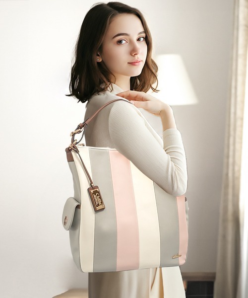 Clelia(クレリア)の「マルチカラーファスナー式トートバッグ(トートバッグ・レディース・ラベンダー/ピンク系その他/ブラウン系その他/パープル系その他/グレー系その他・ONE SIZE)」の2枚目の写真
