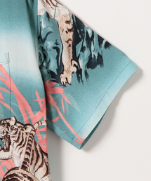 SUN SURF（サンサーフ）の「SUN SURF / PROWLING TIGER アロハシャツ