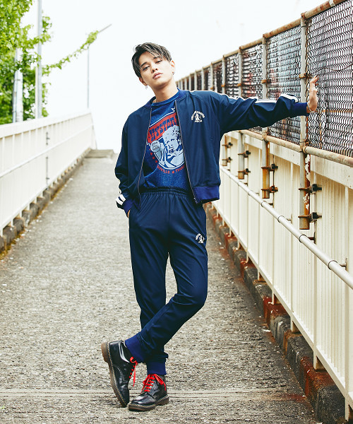 HYSTERIC GLAMOUR（ヒステリックグラマー）の「HYS SOUNDS プリント 2ライン裾リブイージーパンツ（その他パンツ・メンズ・ネイビー/ブラック・SMALL/MEDIUM/LARGE）」の6枚目の写真