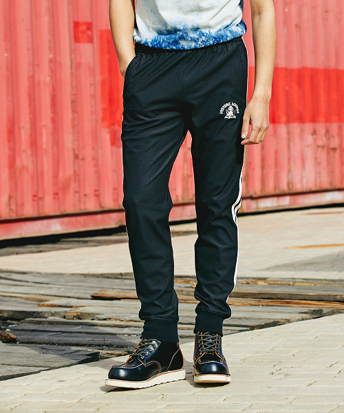 HYSTERIC GLAMOUR（ヒステリックグラマー）の「HYS SOUNDS プリント 2ライン裾リブイージーパンツ（その他パンツ・メンズ・ネイビー/ブラック・SMALL/MEDIUM/LARGE）」の4枚目の写真