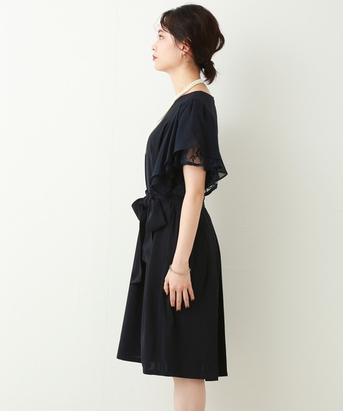 MARLENE JOBERT（マルレーヌ　ジョベル）の「袖フリルオケージョンワンピース（ドレス・レディース・グレー/ネイビー/ブラック・L/M）」の17枚目の写真