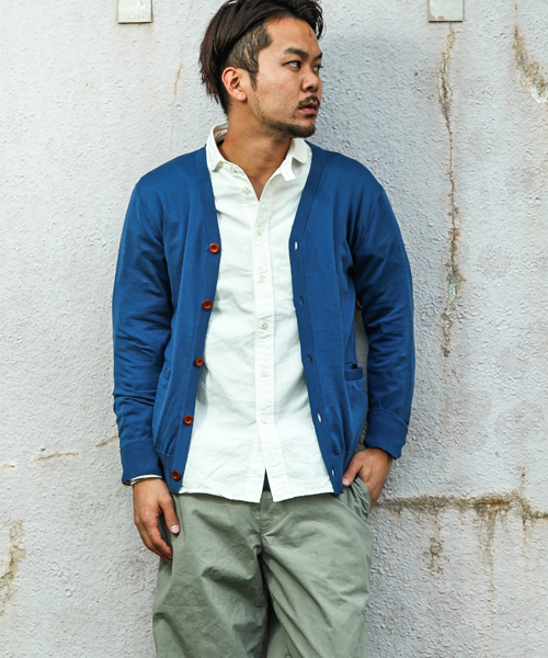 EEL(イール)の「EEL/カーディガンズ(カーディガン/ボレロ・メンズ・レッド/ライトグレー/ブラック/ブルー・SMALL/MEDIUM/LARGE)」の3枚目の写真