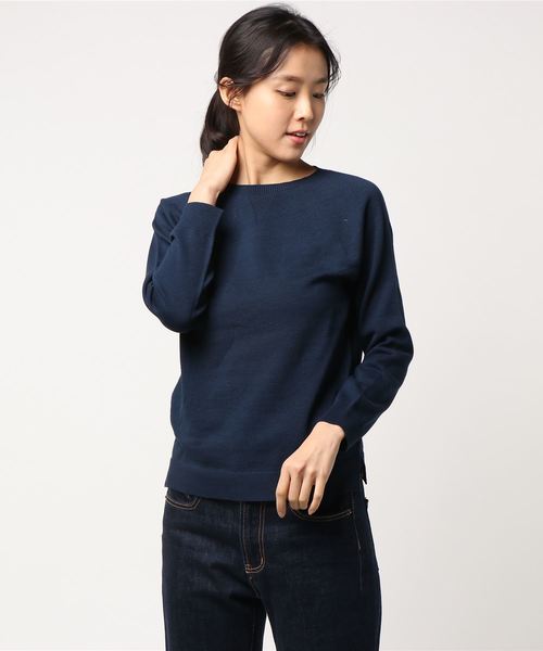 AIGLE(エーグル)の「Wコンフォートプルオーバーニット(ニット/セーター・レディース・ライトベージュ/ダークネイビー・36/38/40)」の5枚目の写真