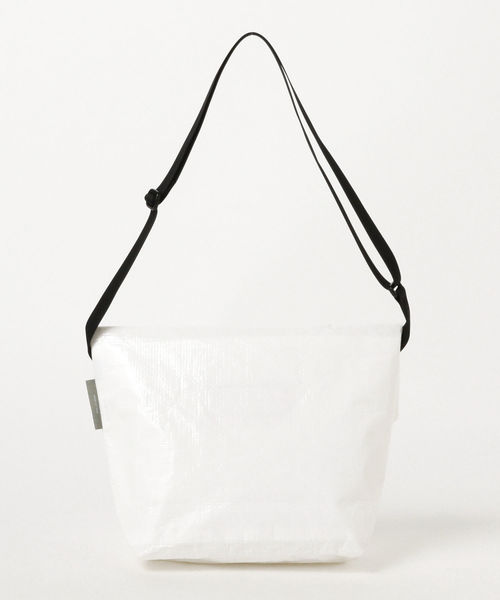 STANDARD SUPPLY(スタンダードサプライ)の「STANDARD SUPPLY × BEAMS / 別注 Polyethylene Cross Bag(ショルダーバッグ・メンズ・ホワイト/その他1・ONE SIZE)」の12枚目の写真