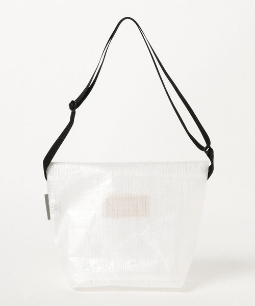 STANDARD SUPPLY(スタンダードサプライ)の「STANDARD SUPPLY × BEAMS / 別注 Polyethylene Cross Bag(ショルダーバッグ・メンズ・ホワイト/その他1・ONE SIZE)」の17枚目の写真