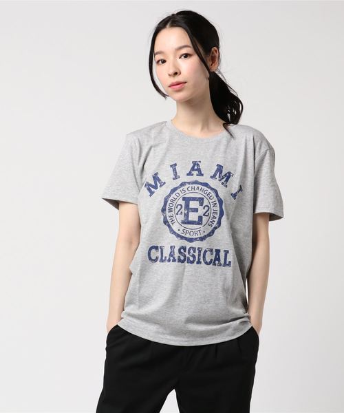 classicalelf(クラシカルエルフ)の「古着風アメカジロゴデザイン半袖Tシャツ 男女兼用カジュアルTシャツ(Tシャツ/カットソー・レディース・ホワイト/オレンジ/チャコールグレー/レッド/ロイヤルブルー/グリーン/グレー/イエロー/ブラック/ネイビー・LARGE/X-SMALL/SMALL/MEDIUM/X-LARGE/XX-LARGE)」の5枚目の写真