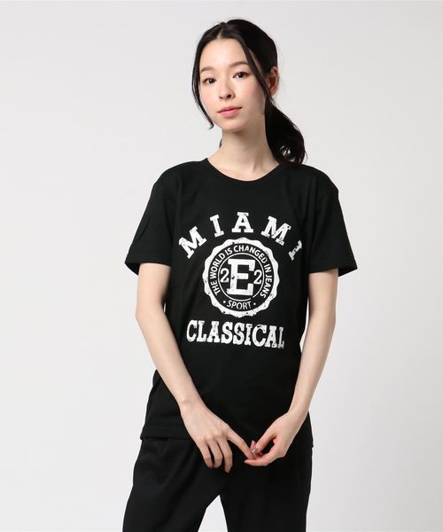classicalelf(クラシカルエルフ)の「古着風アメカジロゴデザイン半袖Tシャツ 男女兼用カジュアルTシャツ(Tシャツ/カットソー・レディース・ホワイト/オレンジ/チャコールグレー/レッド/ロイヤルブルー/グリーン/グレー/イエロー/ブラック/ネイビー・LARGE/X-SMALL/SMALL/MEDIUM/X-LARGE/XX-LARGE)」の3枚目の写真