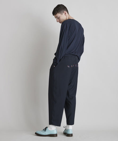 NOISE MAKER（ノイズメーカー）の「バックロゴ刺繍ワイドテーパードパンツ（その他パンツ・メンズ・ブラック/ネイビー/グレー・MEDIUM/LARGE）」の4枚目の写真