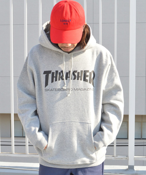 THRASHER（スラッシャー）の「THRASHER/スラッシャー MAG LOGO HOODIE　プルオーバーパーカー（パーカー・メンズ・ホワイト/ブラック/ネイビー/グリーン/ヘザーグレー/パープル/バーガンディー/ブラック系その他/レッド/グレー/ワインレッド/パープル系その他/オリーブ・M/L/XL/S）」の6枚目の写真