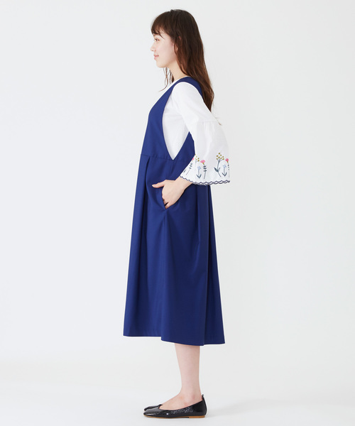 POU DOU DOU（プードゥドゥ）の「フラワー刺繍ベル袖トップス（Tシャツ/カットソー・レディース・ブラック/オフホワイト/ミント・3）」の7枚目の写真