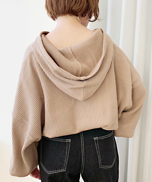 apres jour（アプレジュール）の「ワッフルフードトップス【ZOZOTOWN限定アイテム】（Tシャツ/カットソー・レディース・ブラック/ベージュ/クリーム・フリー）」の17枚目の写真