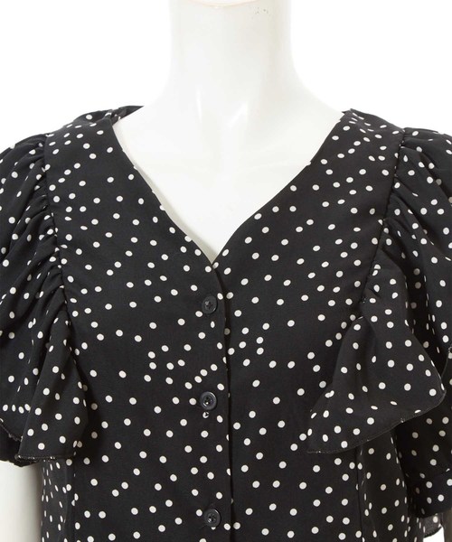 fifth（フィフス）の「ドット柄パフスリーブフリルブラウス（シャツ/ブラウス・レディース・ホワイト/ブラック・MEDIUM）」の5枚目の写真