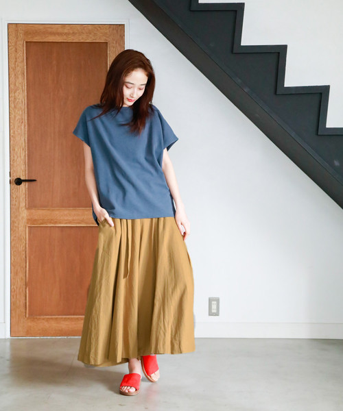 niko and...（ニコアンド）の「機能付きフレンチスリーブプルオーバー（Tシャツ/カットソー・レディース・ホワイト/ブラック/ブルー/カーキ・MEDIUM/LARGE）」の22枚目の写真