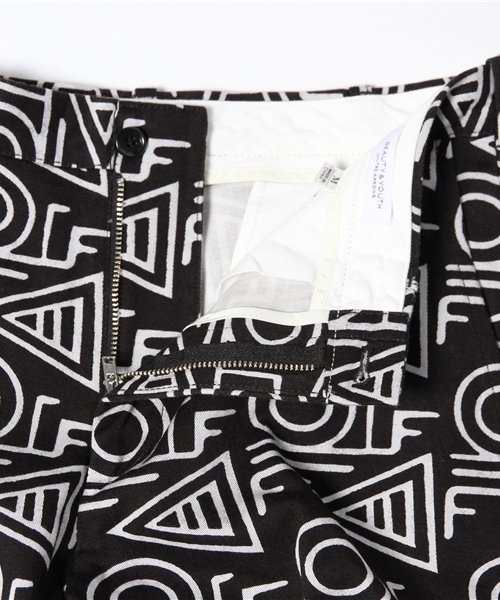 BEAUTY&YOUTH UNITED ARROWS（ビューティーアンドユースユナイテッドアローズ）の「BY エスニック/プリント ショート パンツ（その他パンツ・メンズ・ホワイト/ブラック・X-LARGE/SMALL/LARGE/MEDIUM）」の5枚目の写真
