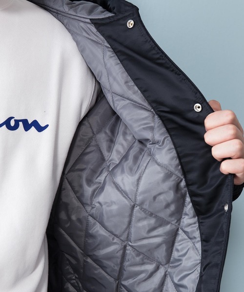 Champion（チャンピオン）の「【CHAMPION/チャンピオン】フーデッドブルゾン　Ｃ３－Ｑ６０５　保温性　『Thermo Lite』　フード中綿ジャケット　星条旗（ブルゾン・メンズ・ブラック/ベージュ/パープル・MEDIUM/LARGE/X-LARGE）」の7枚目の写真