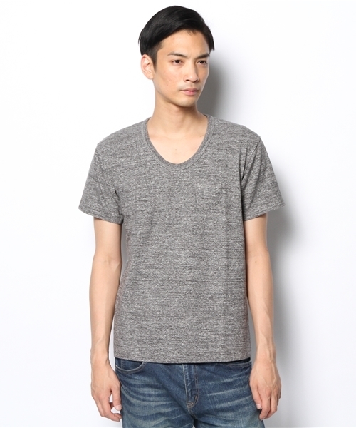 SHIPS（シップス）の「ENTRY SG: 『ROSARIO』 Uネック ポケットTシャツ（Tシャツ/カットソー・メンズ・オフホワイト/チャコールグレー/ダークグレー/ピンクゴールド/ライトブルー/ブラック/ピンク・MEDIUM/SMALL/LARGE/X-LARGE）」の13枚目の写真