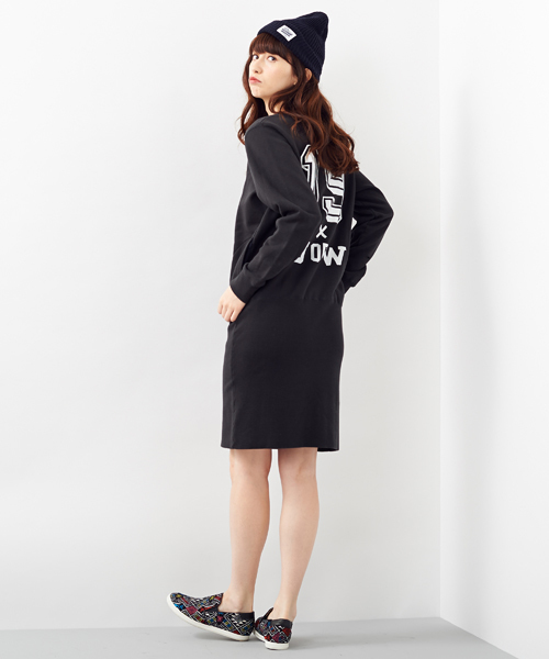 Another Edition（アナザーエディション）の「AE ｳﾗｹBACK NUMBER OP（ワンピース・レディース・ブラック/グレー/オリーブ・ﾌﾘ-）」の2枚目の写真