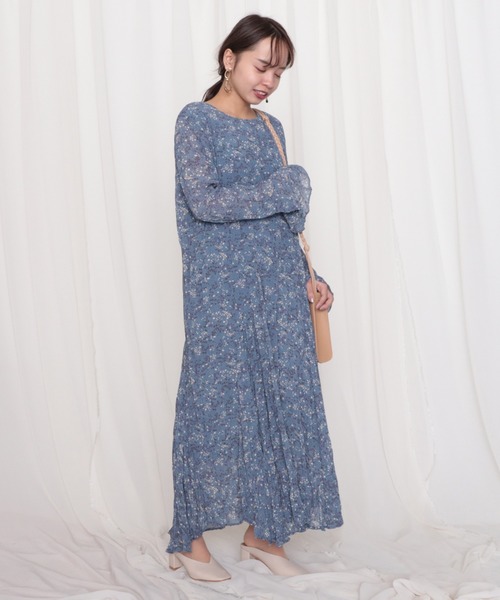 Cheek（チーク）の「ワッシャープリーツ花柄ワンピース（ワンピース・レディース・ホワイト/ブラック/ブルー・MEDIUM）」の15枚目の写真