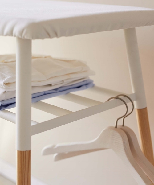 journal standard Furniture （ジャーナルスタンダードファニチャー）の「TOSCA IRONING TABLE（家具・レディース・ホワイト・FREE）」の8枚目の写真