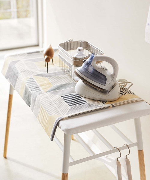 journal standard Furniture （ジャーナルスタンダードファニチャー）の「TOSCA IRONING TABLE（家具・レディース・ホワイト・FREE）」の10枚目の写真