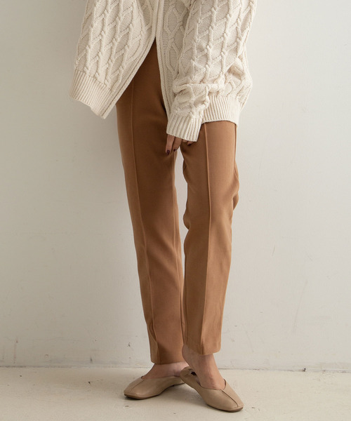 rectangle(レクタングル)の「ウォームタッチセンターシームテーパードパンツ(その他パンツ・レディース・ブラック/ブルー/モカ/グレイッシュベージュ・SMALL/MEDIUM)」の2枚目の写真