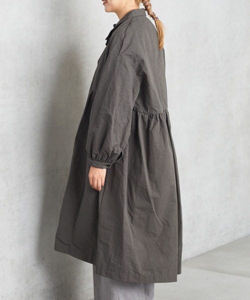 PUAL CE CIN（ピュアルセシン）の「【Ｄｕ　ｎｏｉｒ】ダブルギャザーコート（ワンピース・レディース・チャコールグレー/ベージュ・FREE）」の17枚目の写真